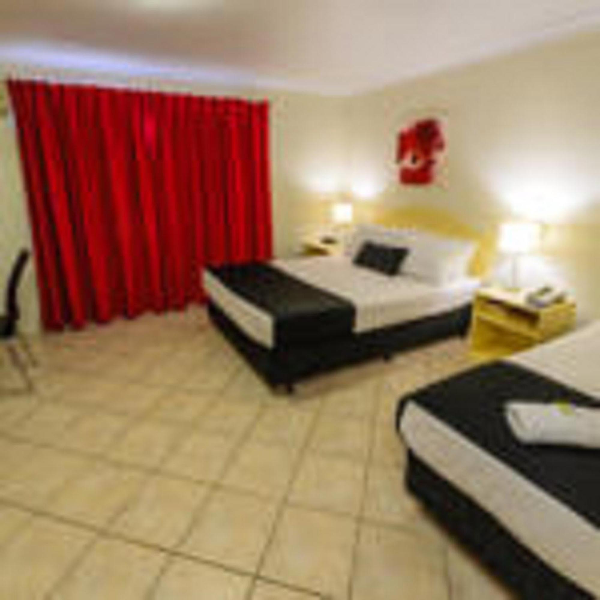 Rocky Gardens Motor Inn Rockhampton Rom bilde