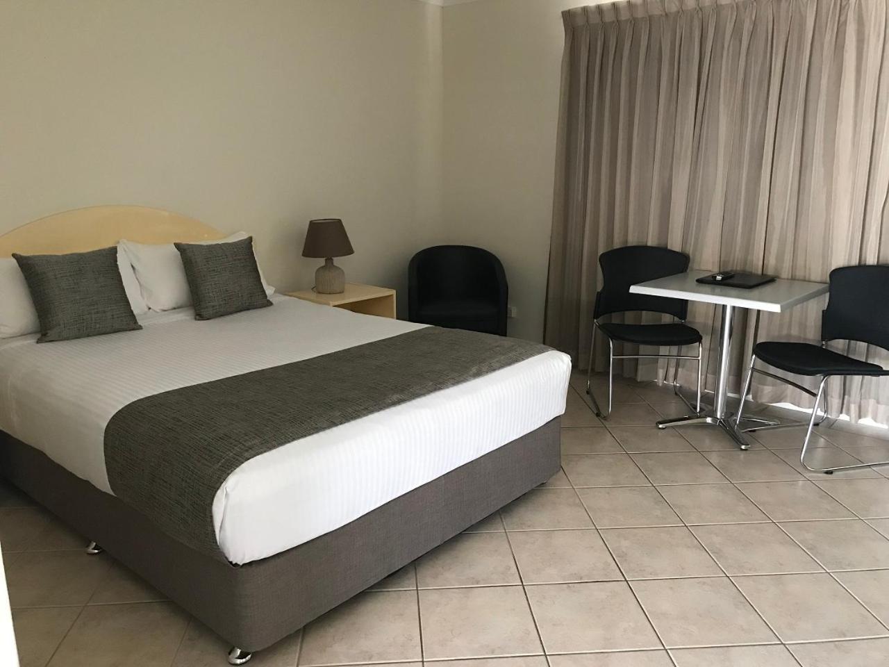 Rocky Gardens Motor Inn Rockhampton Eksteriør bilde